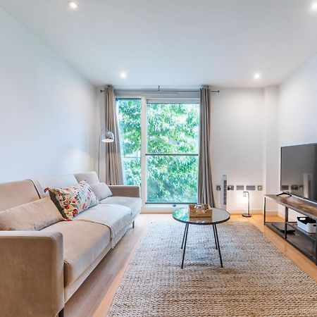 Cosy Apartment 15 Minutes From Oxford Circus/Soho London Bagian luar foto