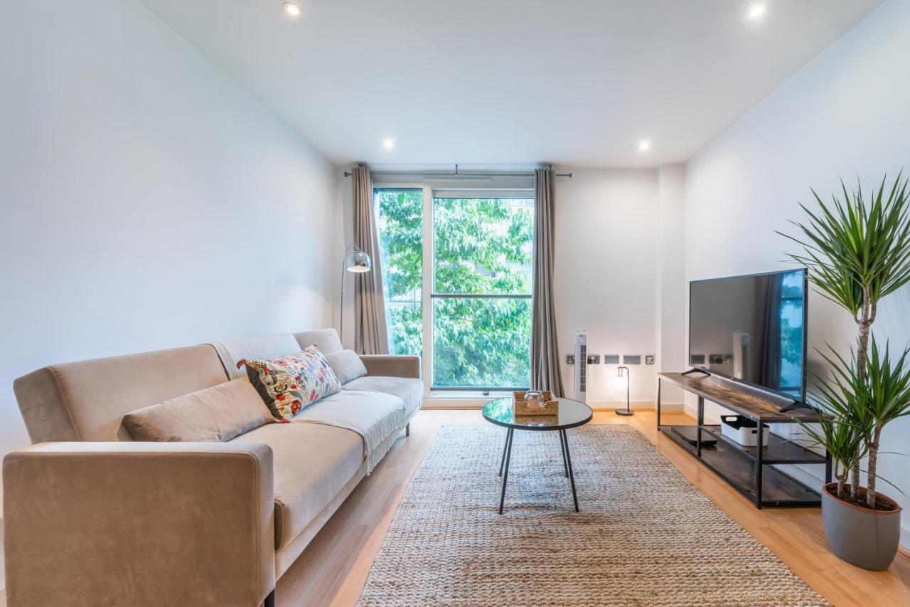 Cosy Apartment 15 Minutes From Oxford Circus/Soho London Bagian luar foto